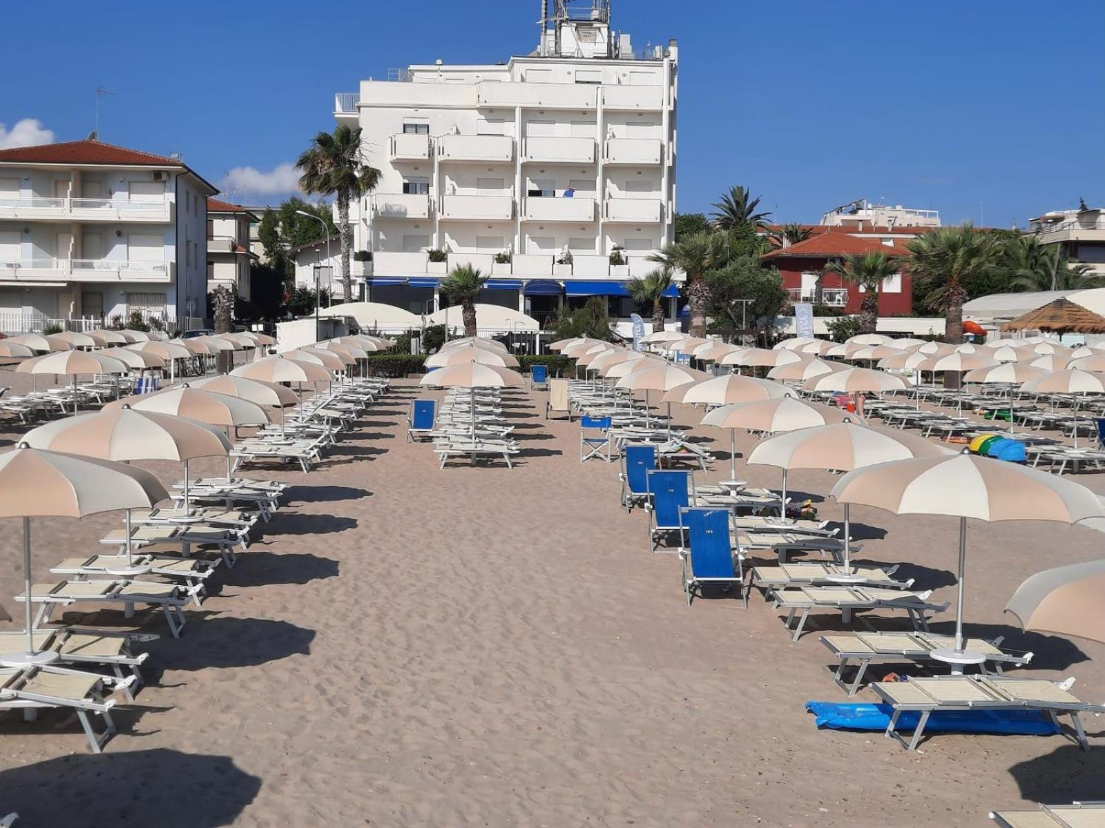 Residence Sunrise San Benedetto del Tronto Luaran gambar
