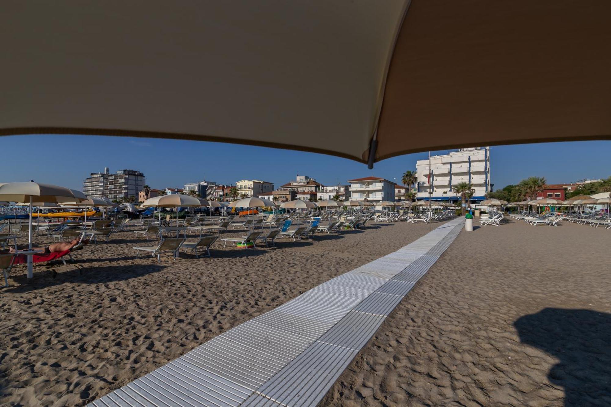 Residence Sunrise San Benedetto del Tronto Luaran gambar
